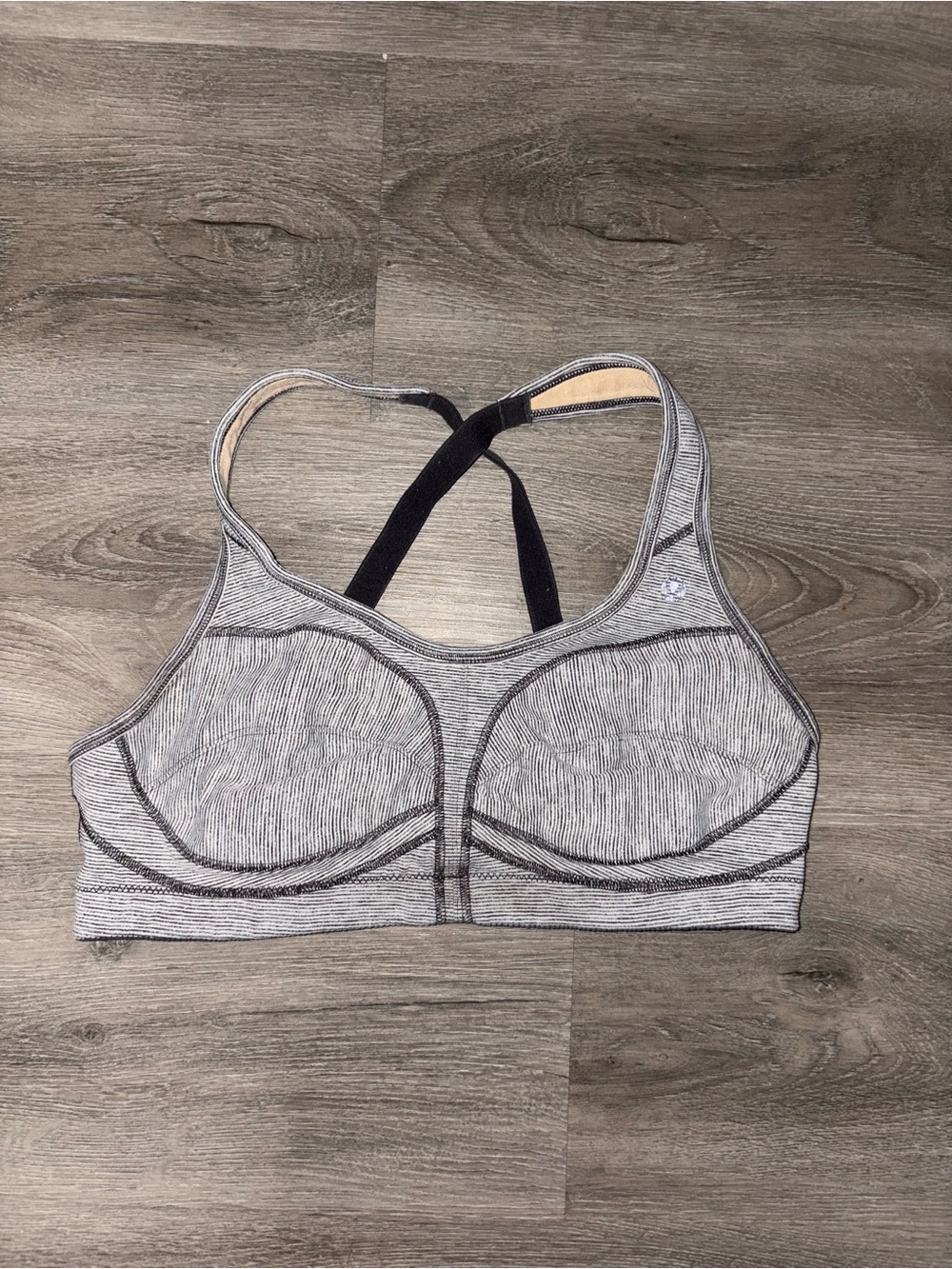 Lululemon | Black Printed Sports Bra | Size 6